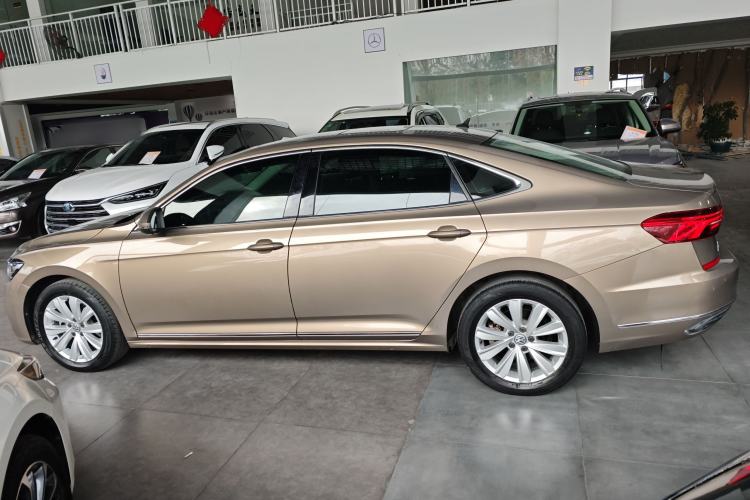 Used Volkswagen Passat 2019 330TSI Elite Edition China V Standard
