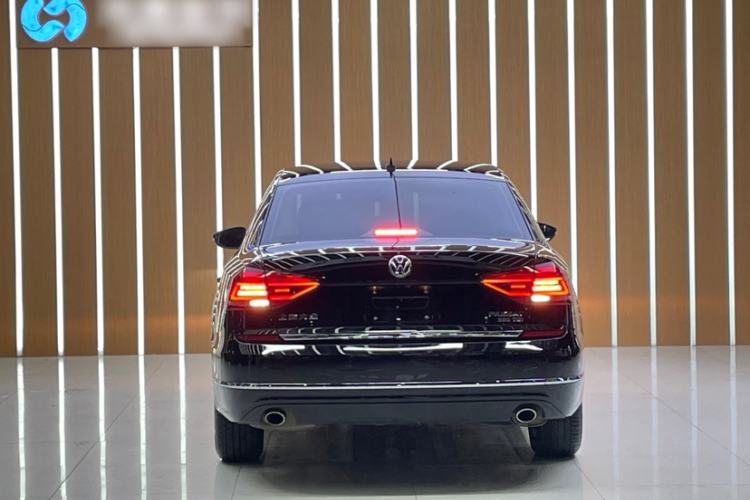 Used Volkswagen Passat 2016 380TSI DSG Prestige Edition
