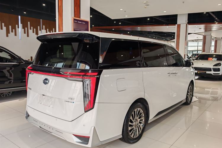 Used GAC Trumpchi M8 2023 Zongshi Series Dual-Motor Flagship Edition