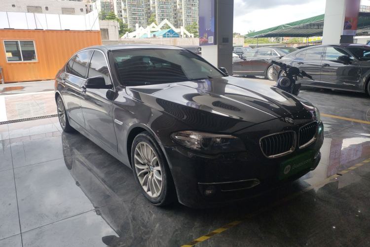 Used BMW 5 Series 2014 525Li Luxury Design Package
