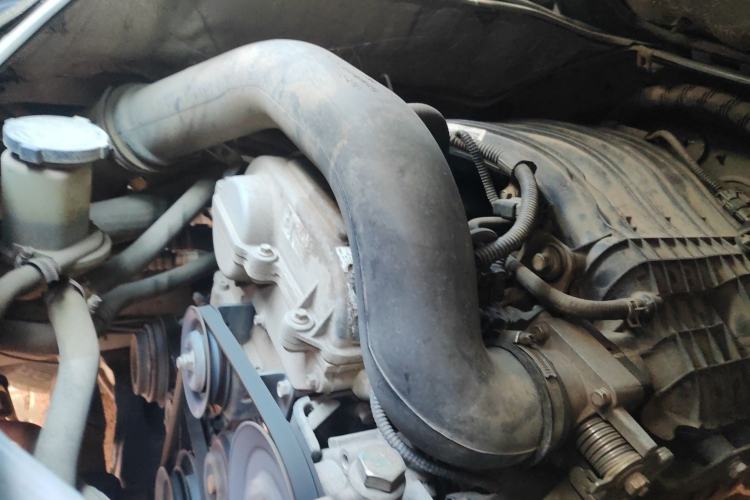 Used Foton Scenic G7 2017 2.0L Long-Wheelbase Business Edition Long-Overhang High-Roof 8-Seater 4Q20M
