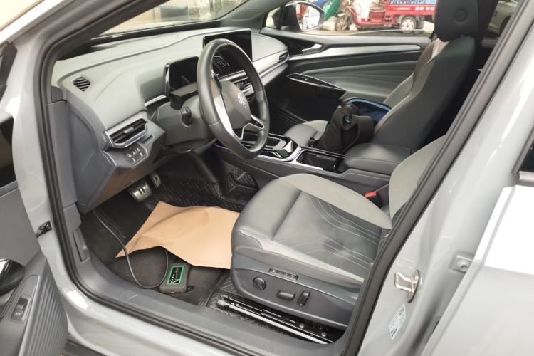 Used Volkswagen ID.4 CROZZ 2021 Long-Range Lite PRO Two-Wheel Drive Version