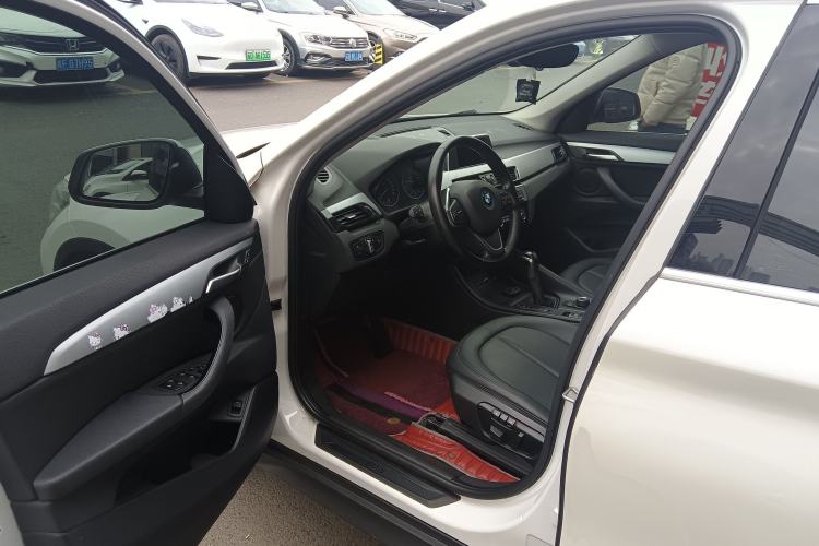 Used BMW X1 2018 sDrive20Li Leading Model
