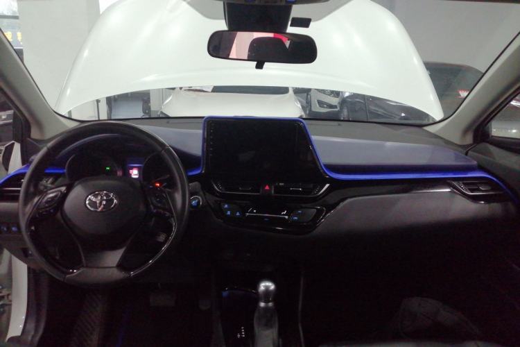 Used Toyota C-HR 2021 2.0L Luxury Edition
