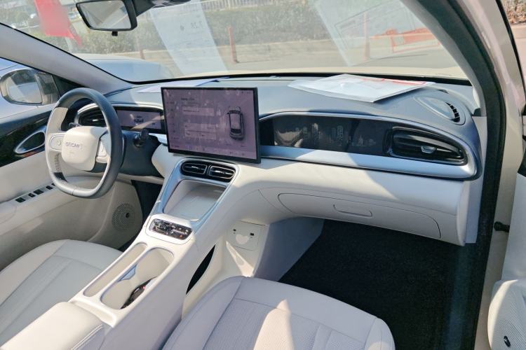 Used  Geome 2025 UP 410km Exploration+ Edition
