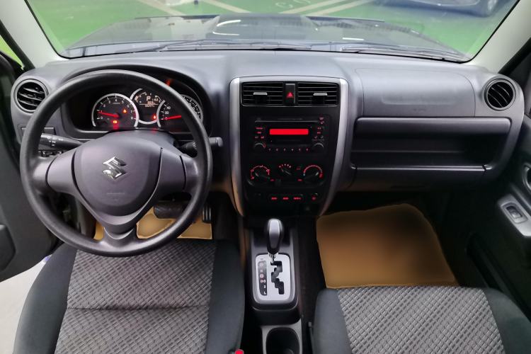 Used Suzuki Jimny 2015 1.3 AT JLX
