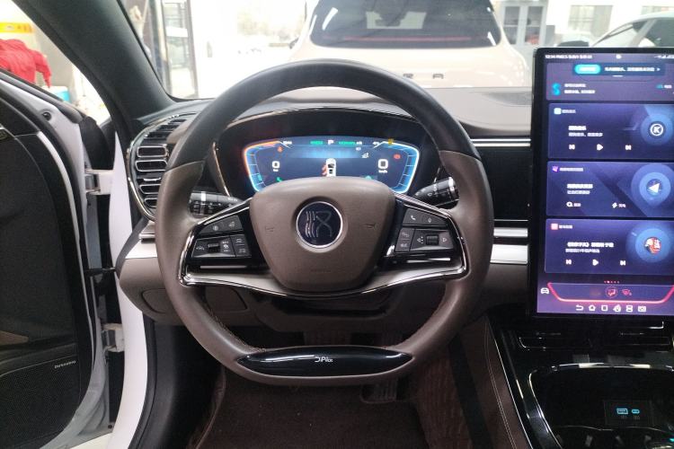 Used BYD Han 2023 EV Champion Edition 605KM Front-Drive Premium Model