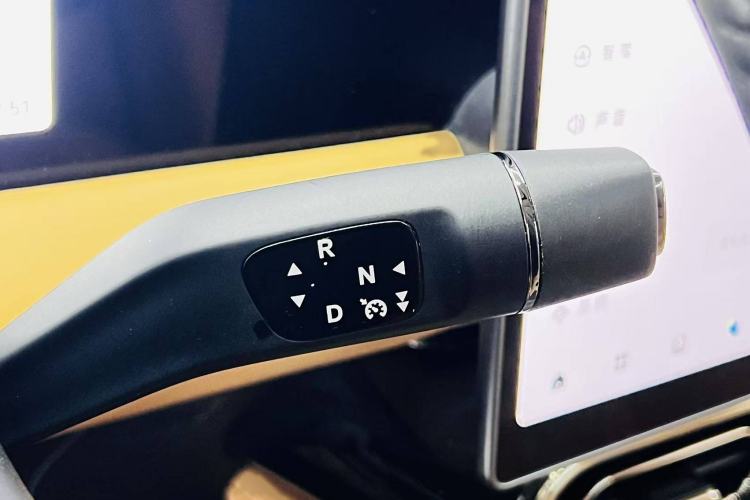 Used Leapmotor C11 2024 Range-Extended 300 Luxury Edition
