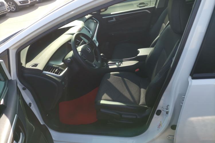 Used Honda Jade 2016 1.8L Automatic Comfort Elite Version 5 Seats
