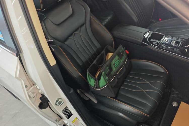 Used Bestune T77 2023 1.5T Automatic Luxury Model
