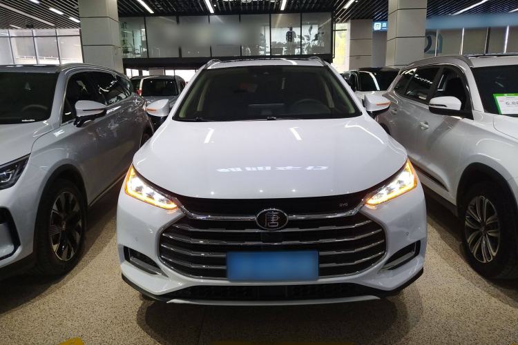 Used BYD Tang 2019 2.0T Automatic SmartConnect Luxury 7-Seater China VI Standard