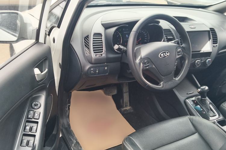 Used Kia K3 2016 1.6L Automatic GLS