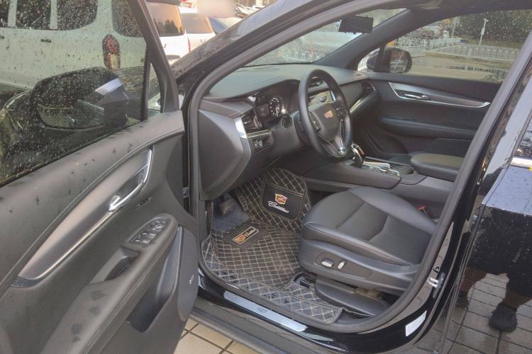 Used Cadillac XT6 2021 28T Six-Seater Four-Wheel-Drive Fashion Edition
