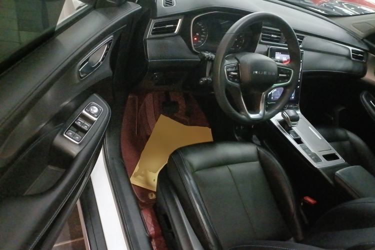 Used Roewe RX5 2020 PLUS 300TGI Automatic Ali National Style Luxury Edition
