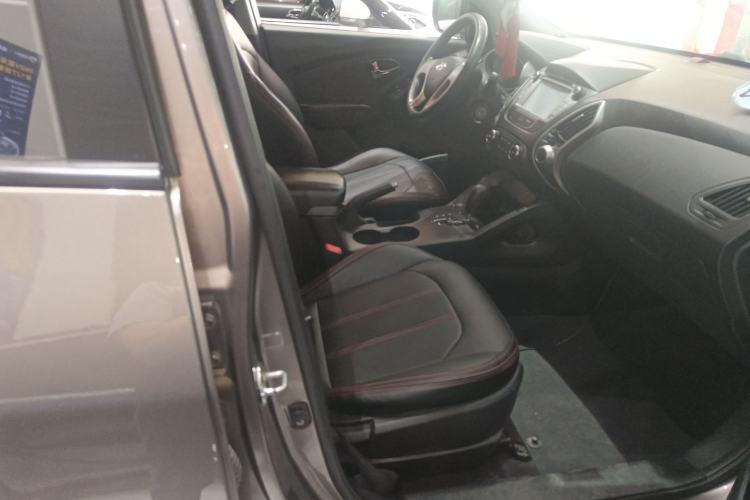 Used Hyundai ix35 2013 2.0L Automatic 2WD Comfort GL China IV Standard
