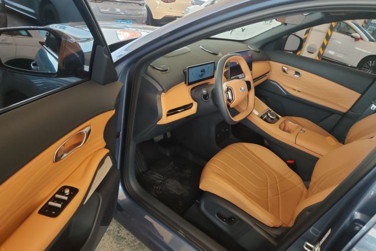 Used  Galaxy Xingjian 7 EM-i 2025 120km Flagship Edition