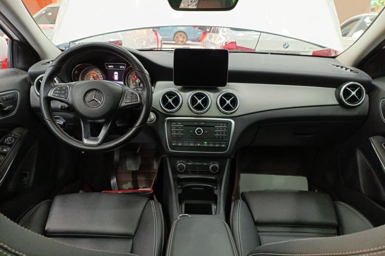 Used Mercedes-Benz GLA 2016 GLA 220 4MATIC Luxury Model
