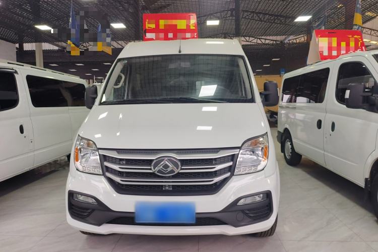 Used SAIC MAXUS Xintu V80 2024 Aotuntong Value Edition 6MT Short Wheelbase Mid-Height Roof 127 Ps 5/6 Seats
