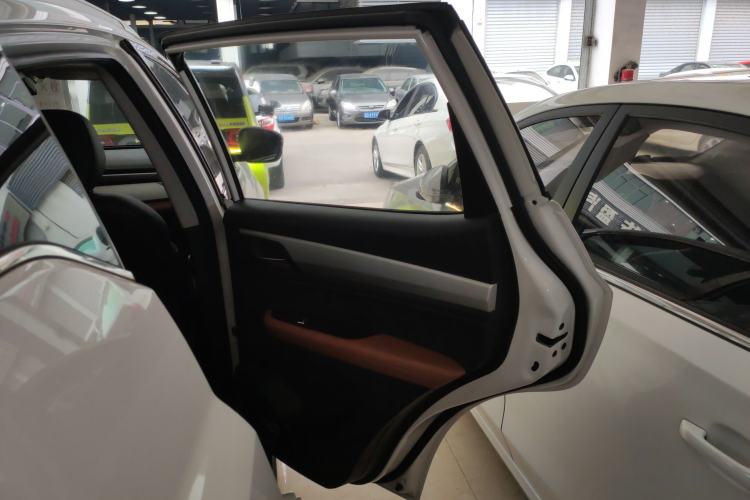 Used Geely Auto Vision X6 2020 1.4T CVT Asian Games Edition
