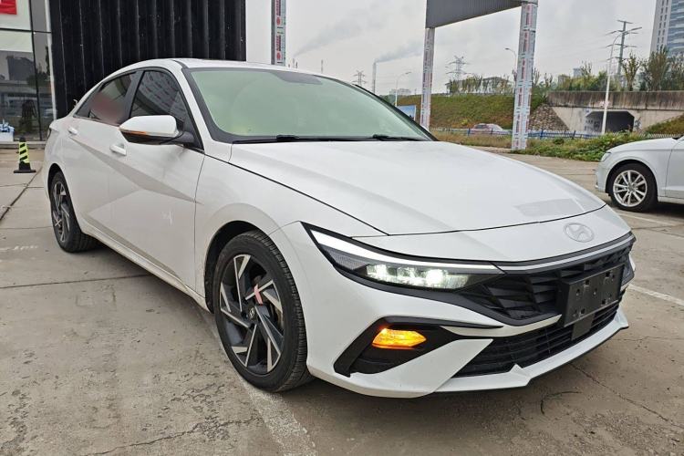 Used Hyundai Elantra 2023 1.5L CVT GLX Elite Edition
