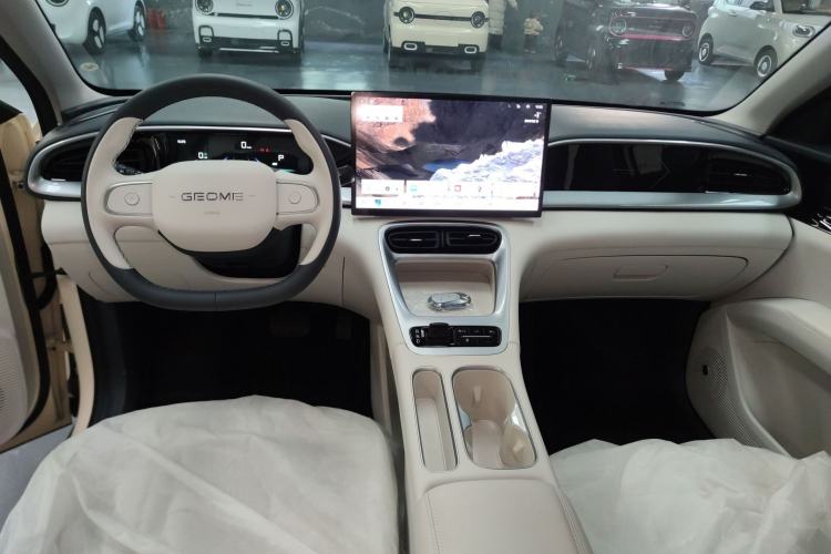 Used  Geome 2025 310km Dream Edition