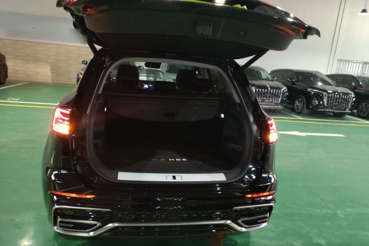 Used Hongqi HS5 2023 2.0T Four-Wheel Drive Flagship Pro Edition