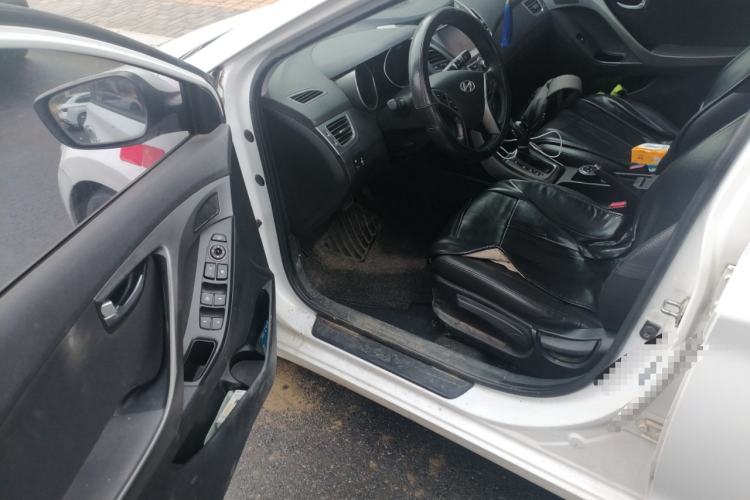 Used Hyundai Elantra (5th Generation / Langdong) 2015 1.6L Automatic Leading Model
