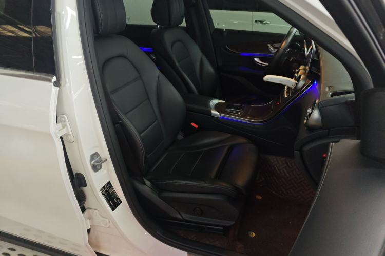 Used Mercedes-Benz GLC 2020 GLC 260 L 4MATIC Luxury Model