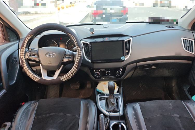 Used Hyundai ix25 2017 1.6L Automatic Smart Version
