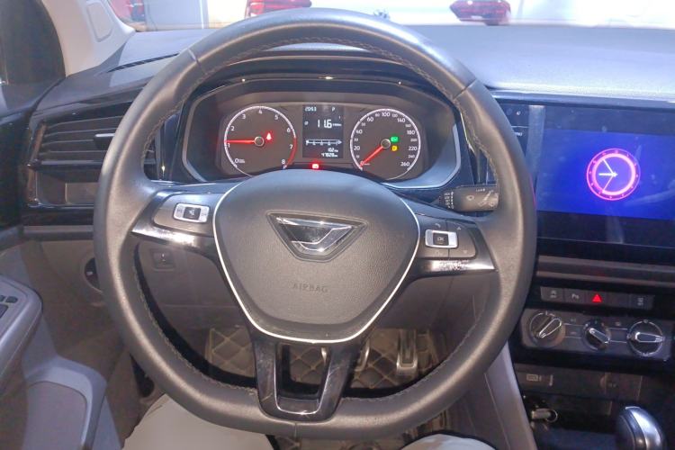 Used Jetta VS5 2019 280TSI Automatic Enjoyment Model
