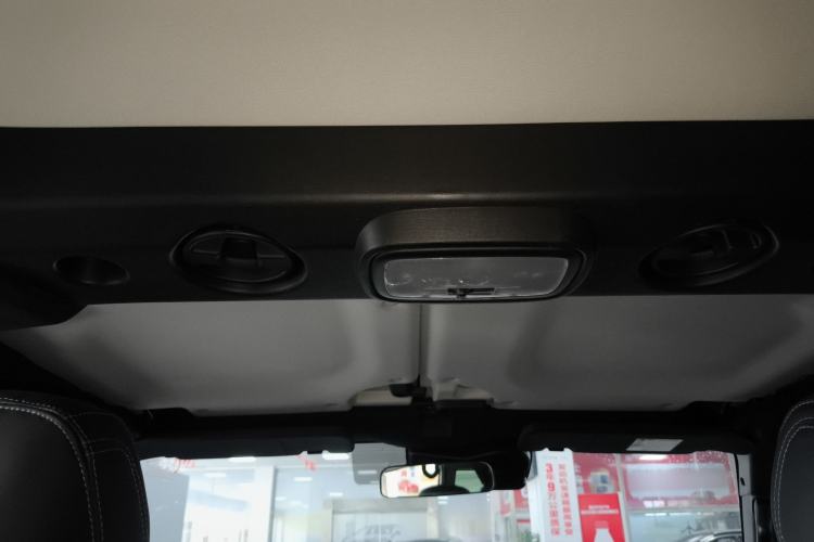 Used Beijing Auto BJ40 2023 2.0D Automatic Four-Wheel Drive Blade Hero Edition Adventurer Type