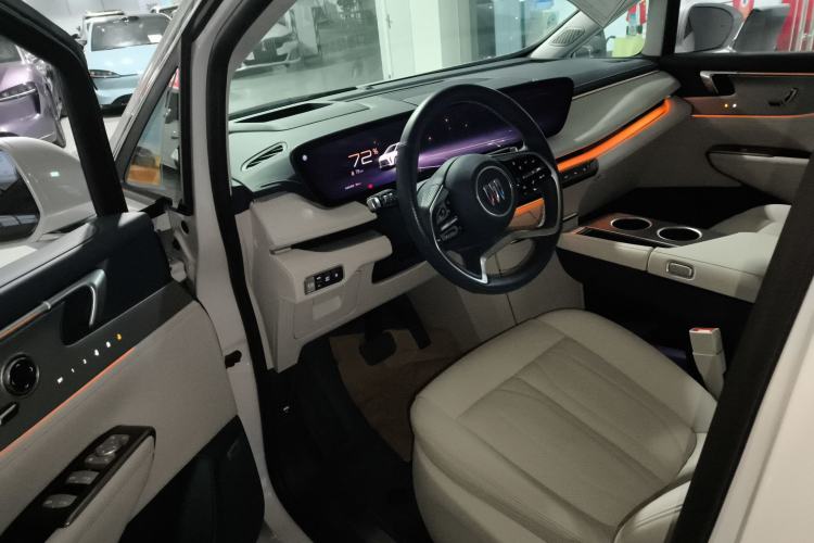 Used Buick GL8 New Energy 2024 Lu Zun Luxury Edition 7-Seater
