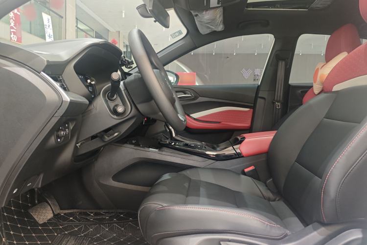 Used MG 5 2022 180 DVVT CVT Youth Luxury Edition
