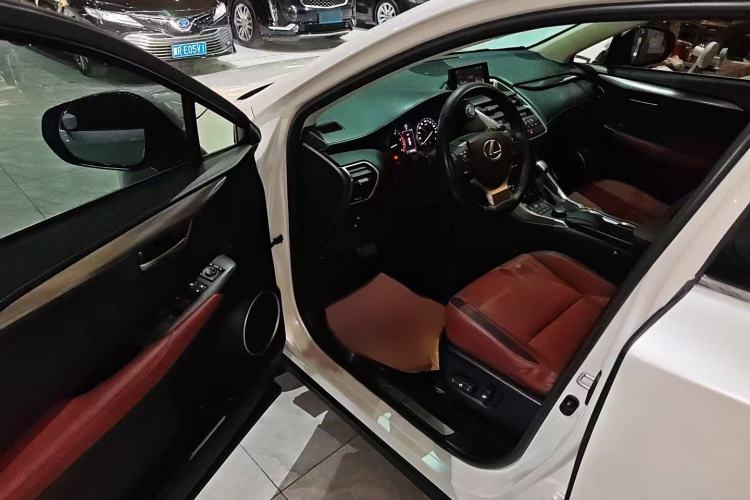 Used Lexus NX 2015 200T All-Wheel-Drive Fēngshàng Edition
