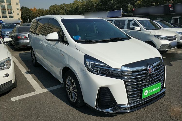 Used Buick GL8 2023 Land Executive Class Comfort Model