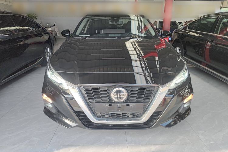 Used Nissan Teana 2019 2.0L XL Upper SmartDrive Version
