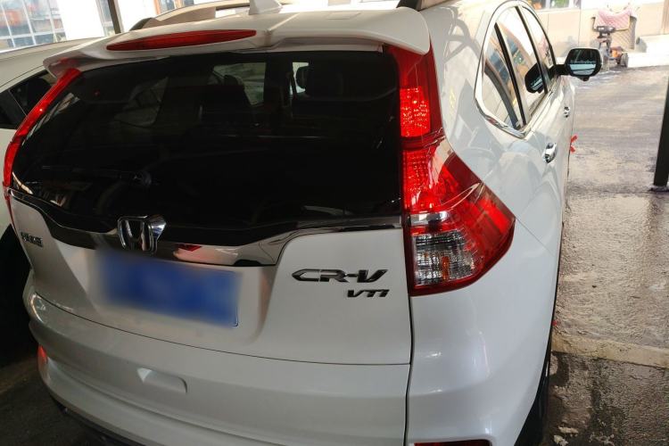 Used Honda CR-V 2015 2.4L two-wheel drive luxury version
