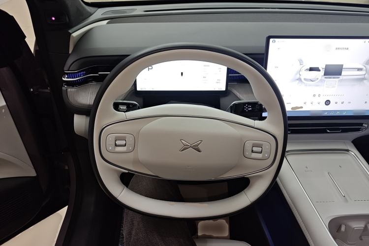 Used XPeng G6 2025 625 Long-Range Max Flagship Edition
