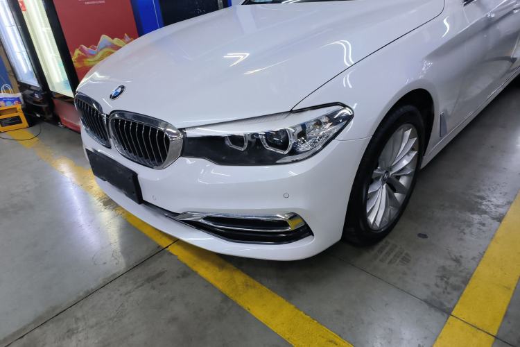 Used BMW 5 Series 2019 525Li Luxury Package
