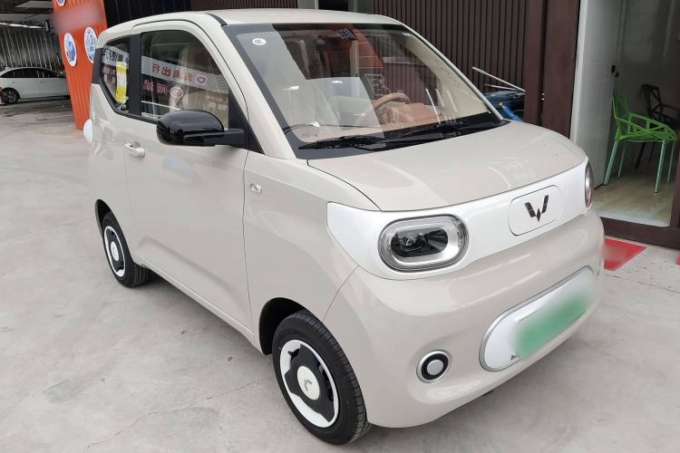 Used Wuling Hongguang MINIEV 2024 3rd Generation 215km Youth Edition
