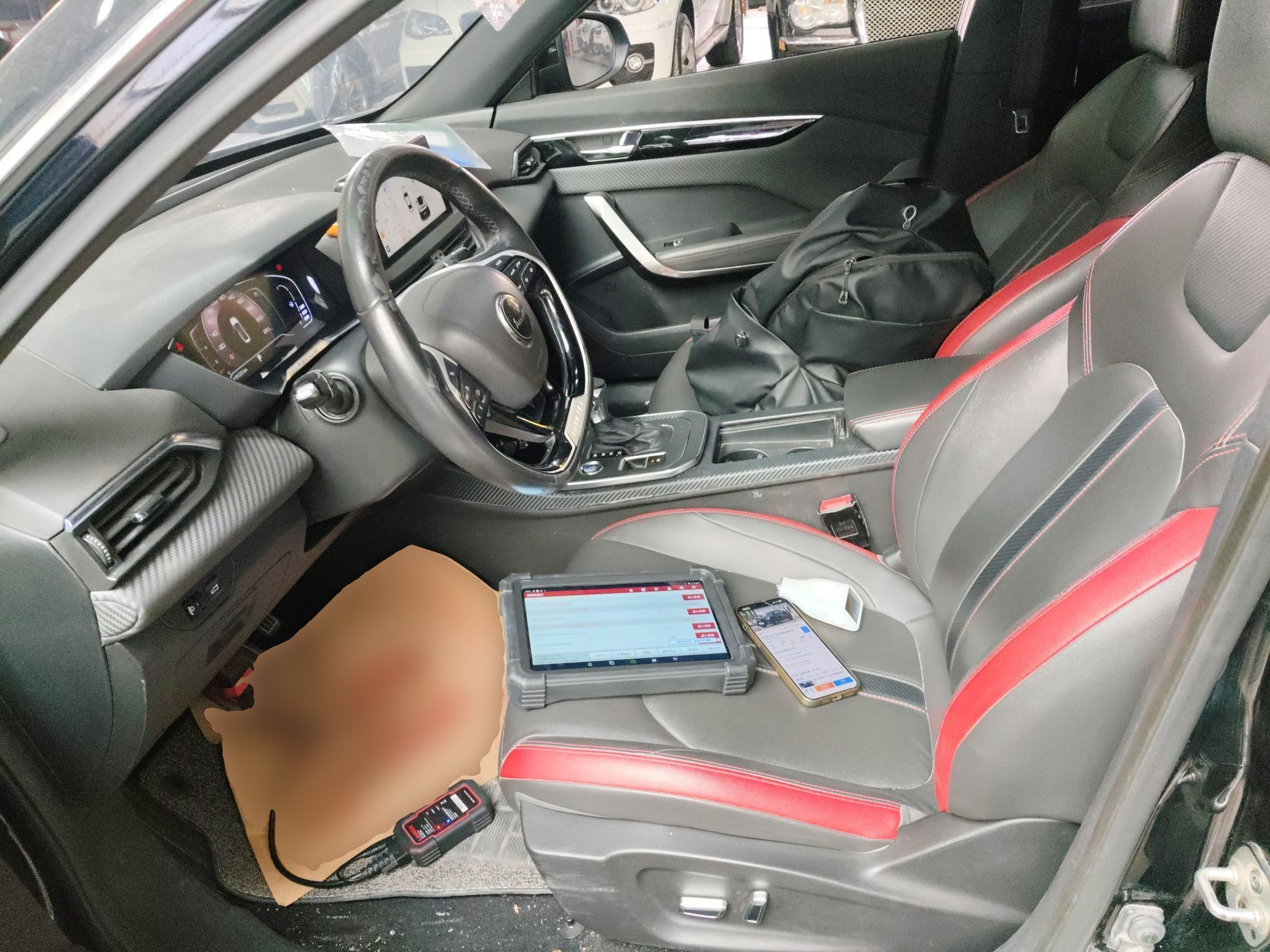 Переднее сиденье в автомобиле