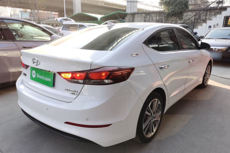 Used Hyundai Elantra 2018 1.6L Automatic 15th Anniversary Special Edition

