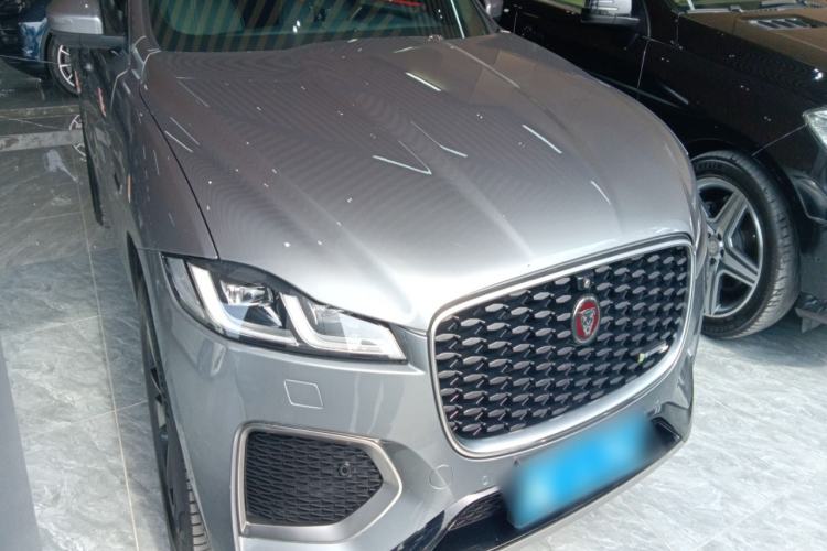 Used Jaguar F-PACE 2021 250 PS R-Dynamic SE
