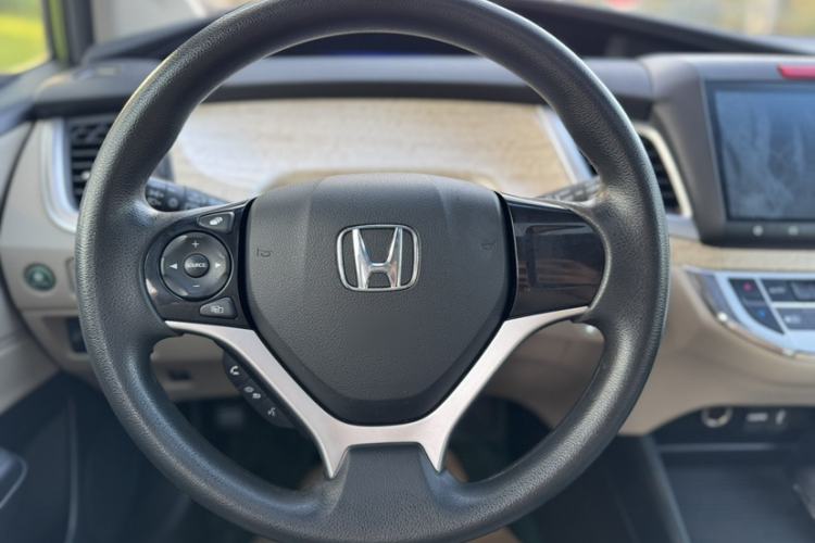 Used Honda Jade 2016 1.8L Automatic Comfort Elite Version 5 Seats