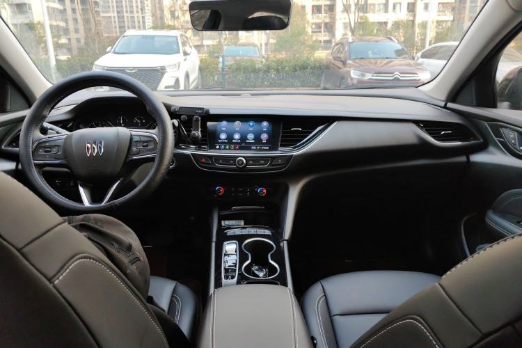 Used Buick Regal 2024 25T Deluxe Edition
