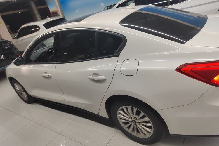 Used Ford Focus 2021 Sedan EcoBoost 180 Automatic Trendy Model
