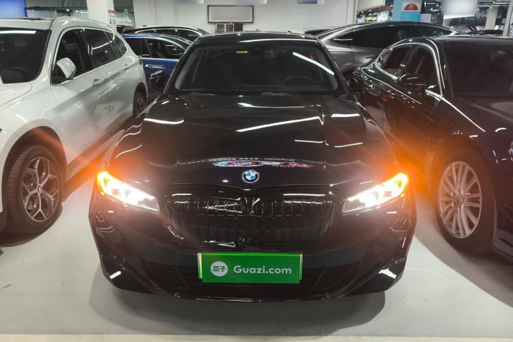 Used BMW i3 2024 eDrive 35 L
