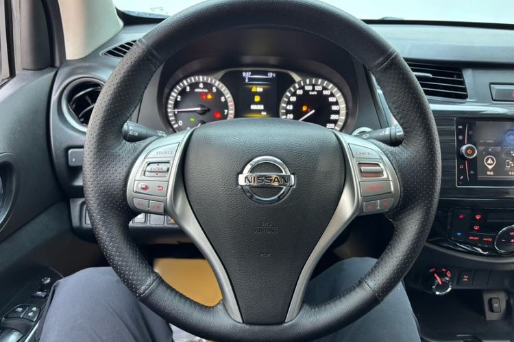 Used Nissan Terra 2018 2.5L Automatic 4x4 Flagship Edition
