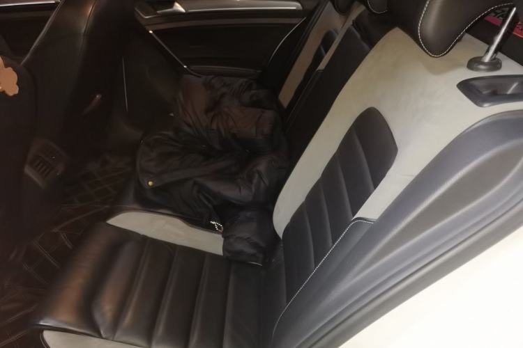 Used Volkswagen Golf 2015 1.4TSI Manual R-Line