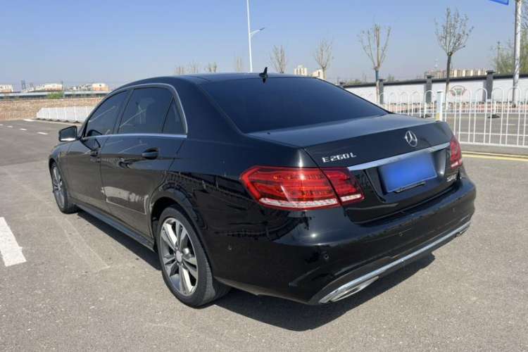 Used Mercedes-Benz E-Class 2015 E 260 L Sport & Fashion Model